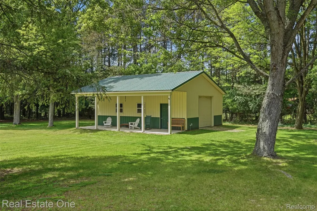 1765 Rowe Road Highland Charter Township MI 48380
