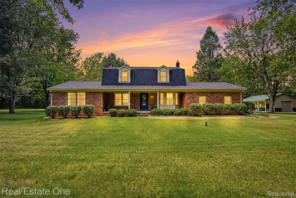 1765 Rowe Road Highland Charter Township MI 48380