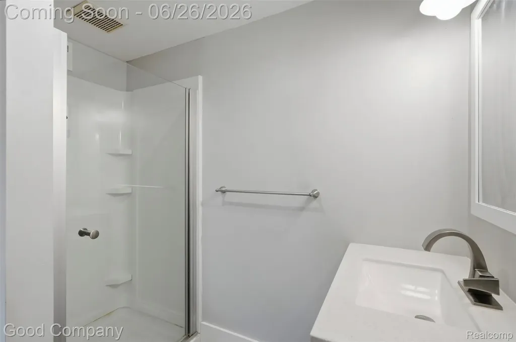 1956 Pinecrest Drive Ferndale City MI 48220