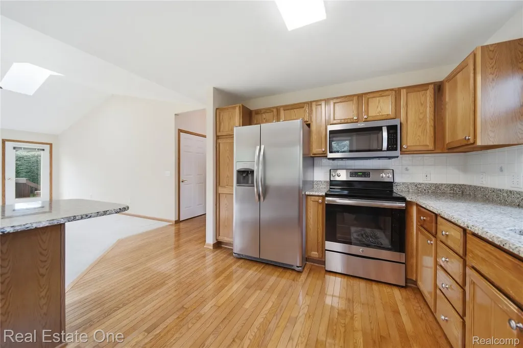 1214 Mountain Ash Drive Brighton City MI 48116