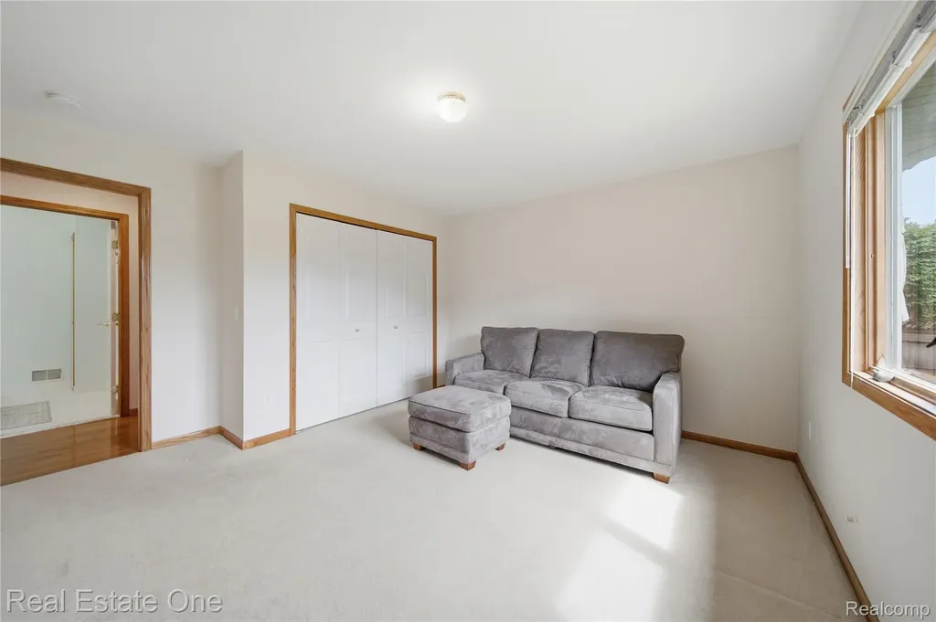 1214 Mountain Ash Drive Brighton City MI 48116