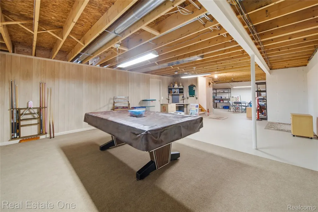 1214 Mountain Ash Drive Brighton City MI 48116