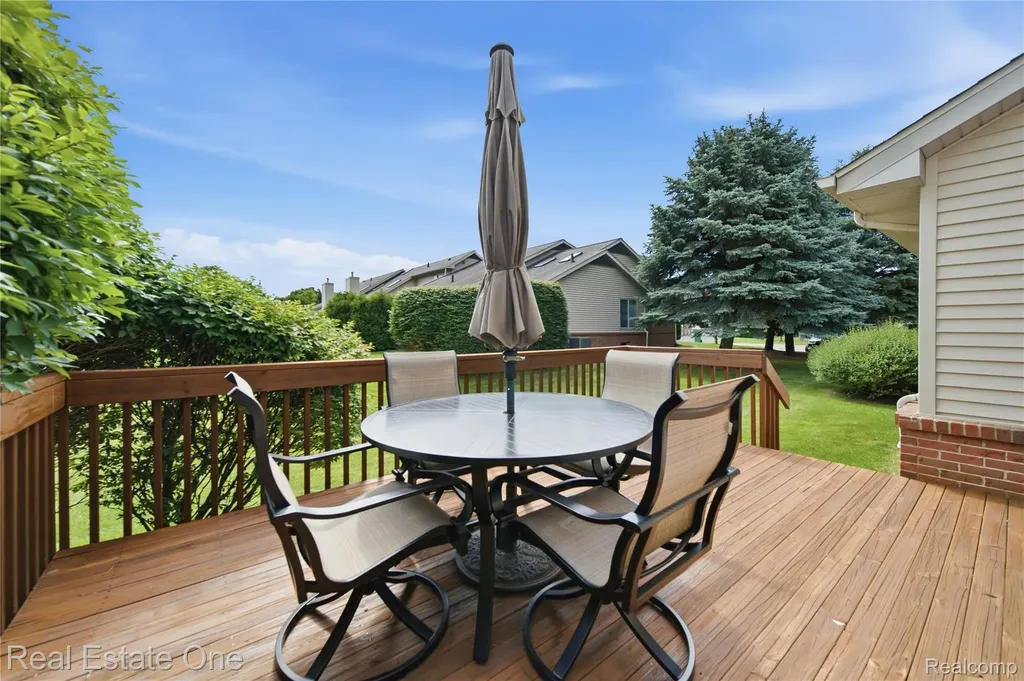 1214 Mountain Ash Drive Brighton City MI 48116