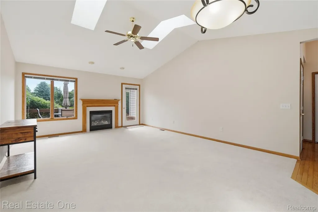 1214 Mountain Ash Drive Brighton City MI 48116