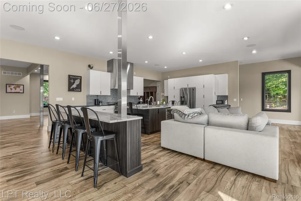 5029 Forest Valley Drive Independence Charter Township MI 48348