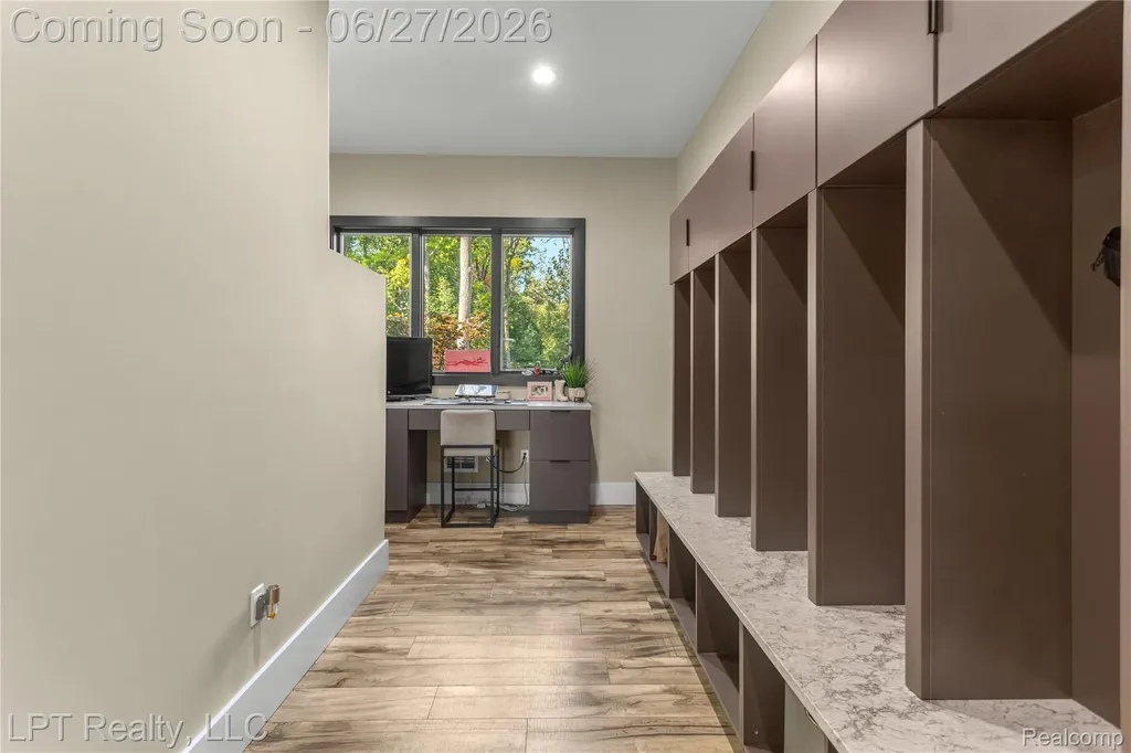 5029 Forest Valley Drive Independence Charter Township MI 48348