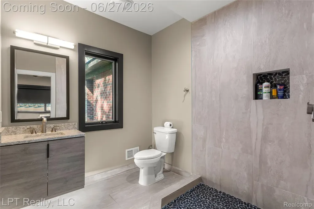 5029 Forest Valley Drive Independence Charter Township MI 48348