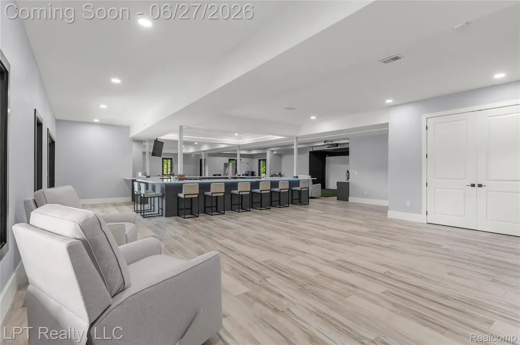5029 Forest Valley Drive Independence Charter Township MI 48348