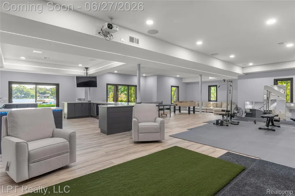 5029 Forest Valley Drive Independence Charter Township MI 48348