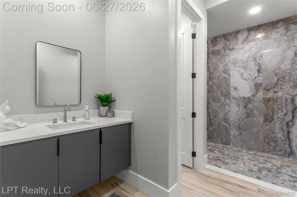 5029 Forest Valley Drive Independence Charter Township MI 48348
