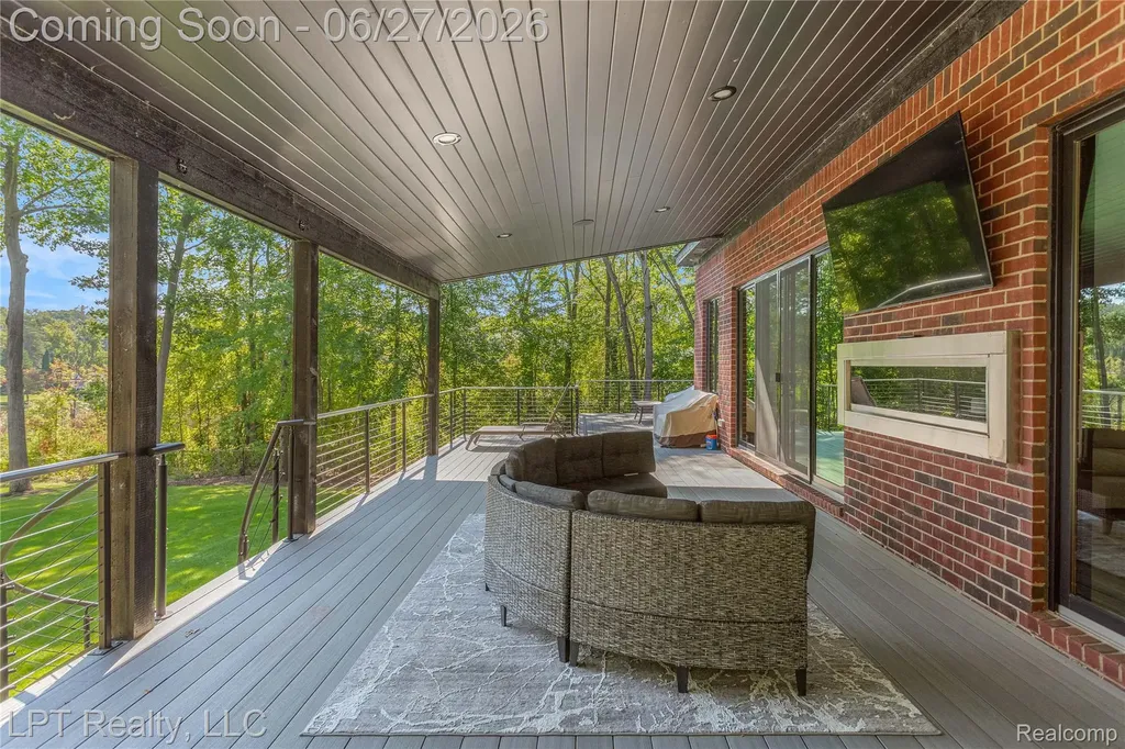 5029 Forest Valley Drive Independence Charter Township MI 48348