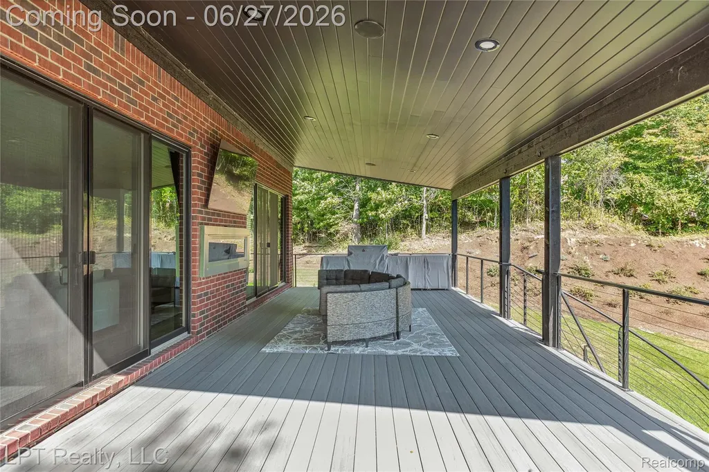5029 Forest Valley Drive Independence Charter Township MI 48348
