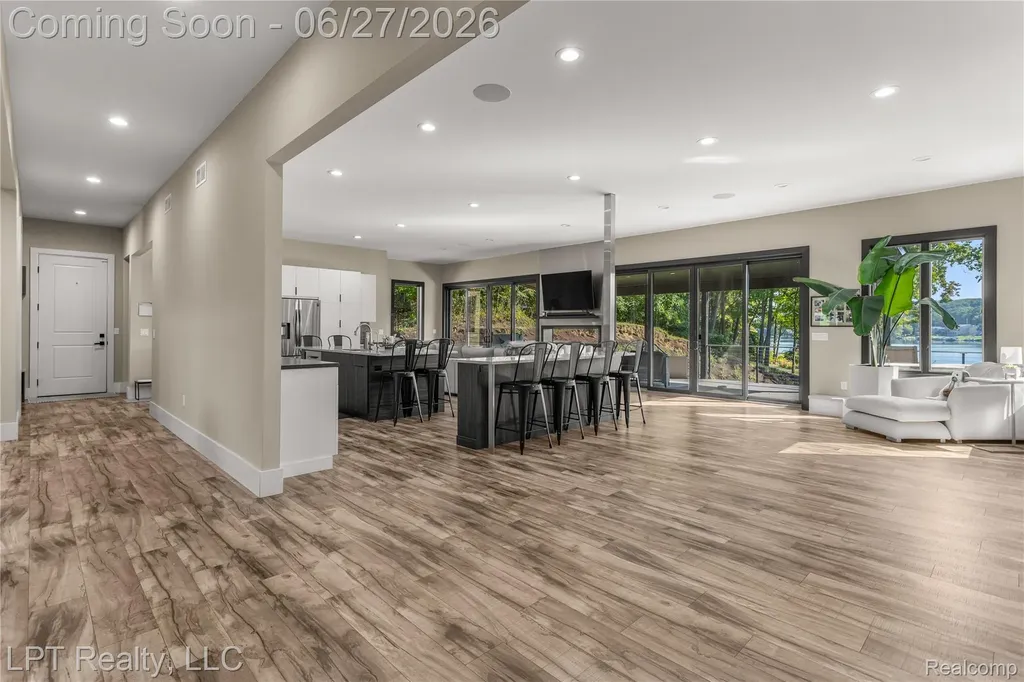 5029 Forest Valley Drive Independence Charter Township MI 48348