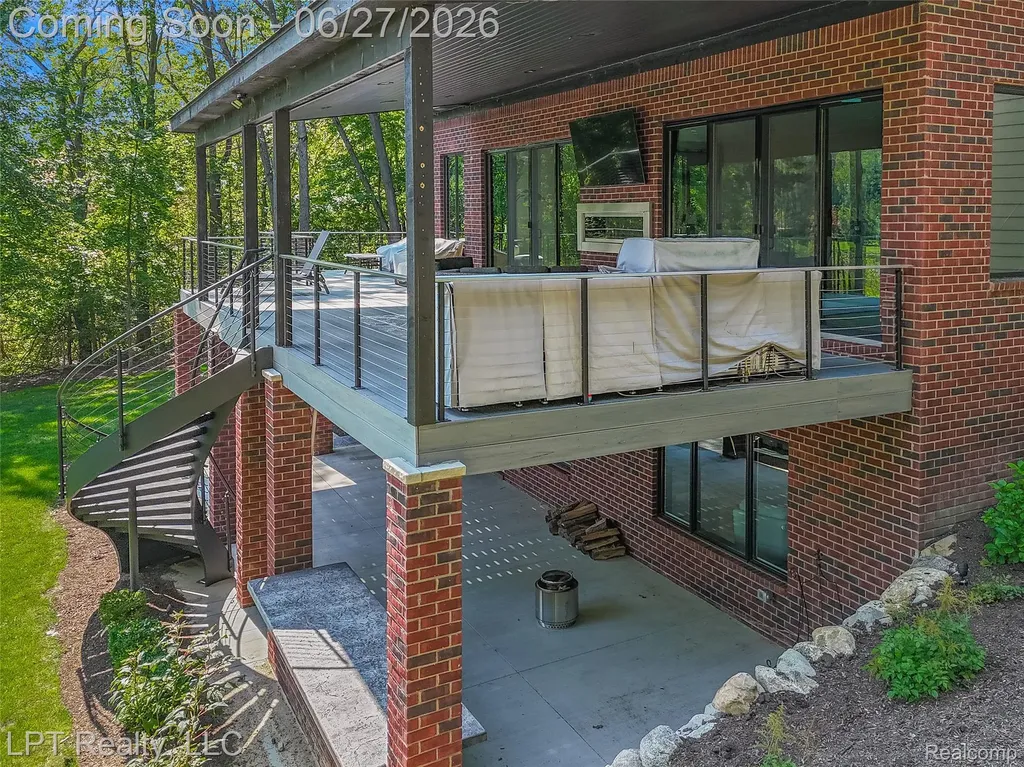 5029 Forest Valley Drive Independence Charter Township MI 48348