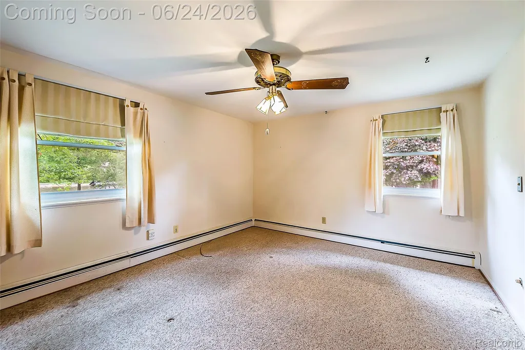1165 Camelot 1165 Camelot Drive Putnam Township MI 48169