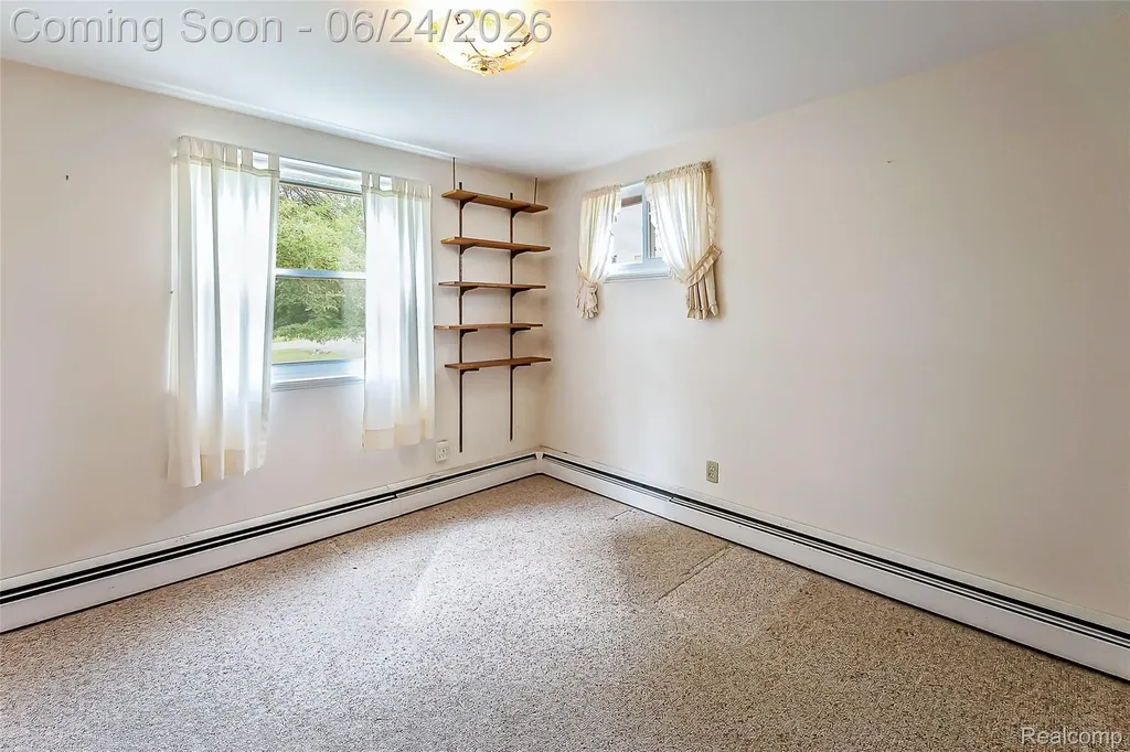 1165 Camelot 1165 Camelot Drive Putnam Township MI 48169