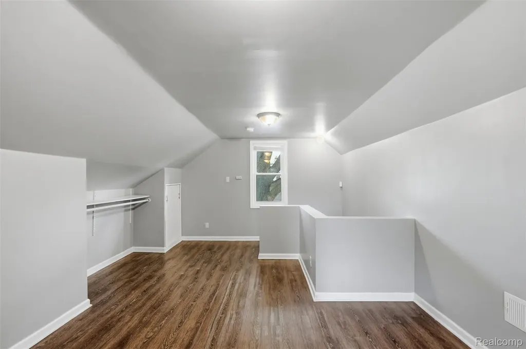 3050 Grayson Street Ferndale City MI 48220