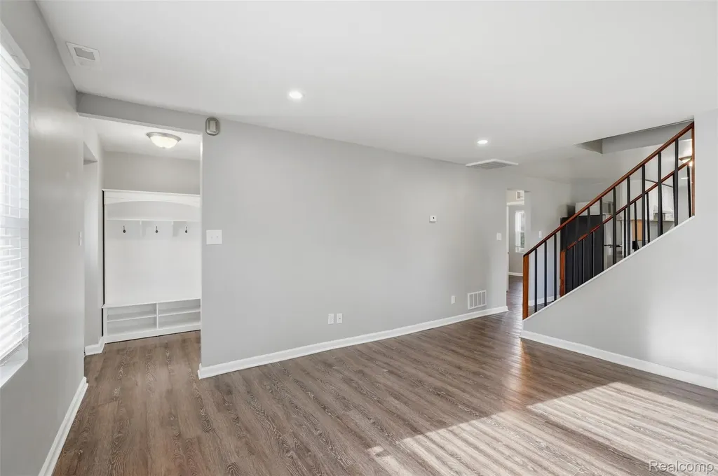 3050 Grayson Street Ferndale City MI 48220