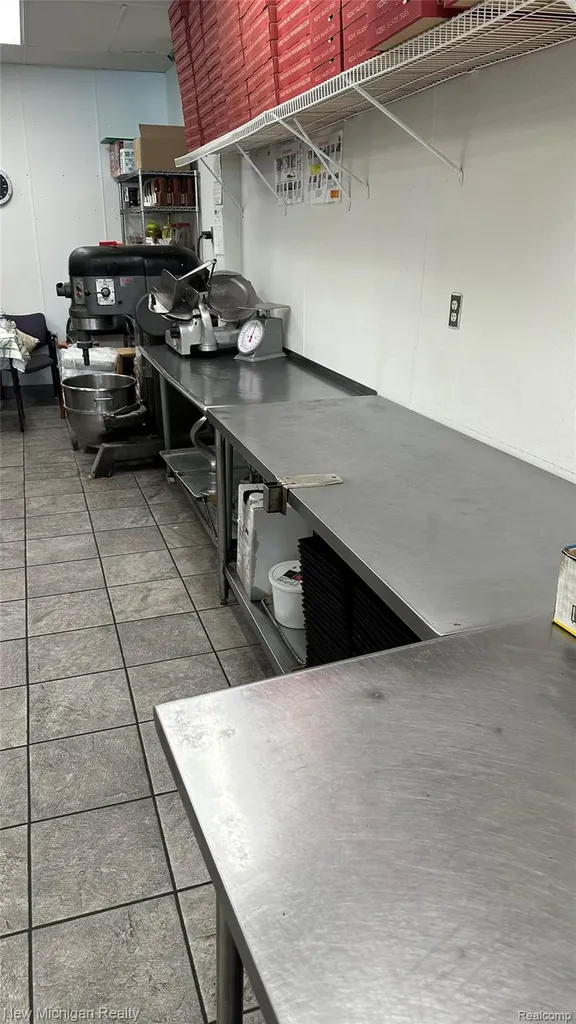 2960 S Rochester Road Rochester Hills City MI 48307