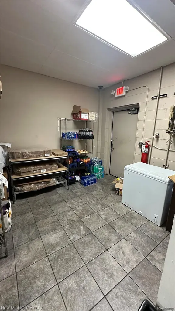 2960 S Rochester Road Rochester Hills City MI 48307