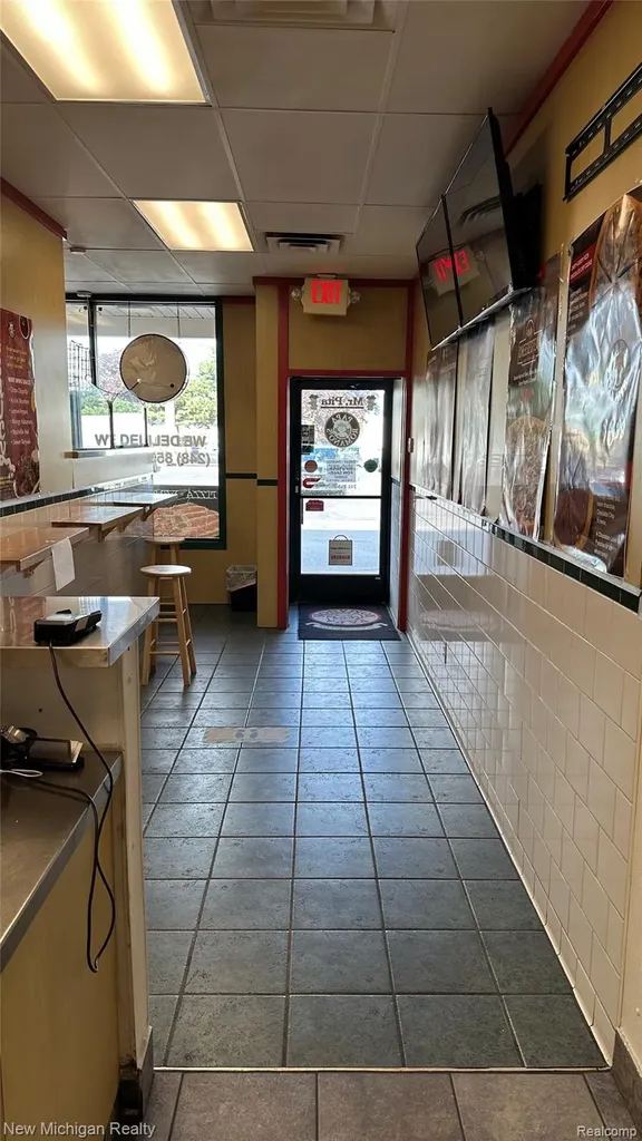 2960 S Rochester Road Rochester Hills City MI 48307
