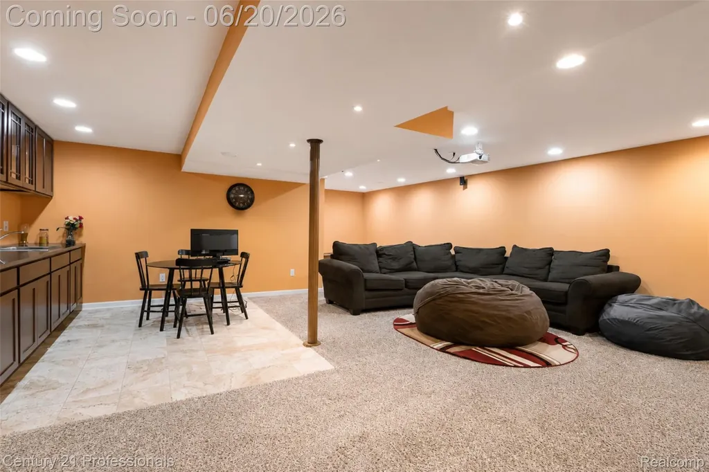 45248 Bartlett Drive Novi City MI 48377
