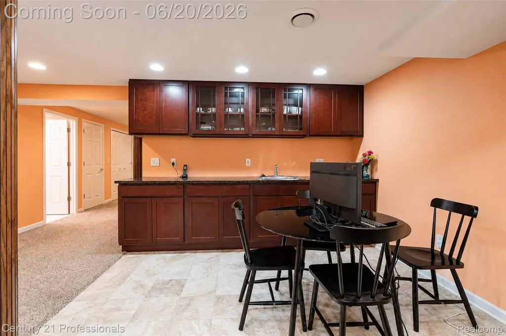 45248 Bartlett Drive Novi City MI 48377