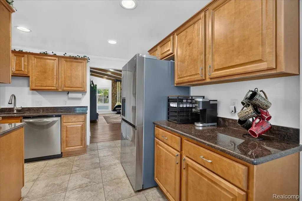 22611 Detour Street St. Clair Shores City MI 48082