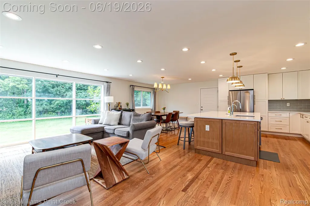 7093 Stonebrook Road West Bloomfield Charter Township MI 48322