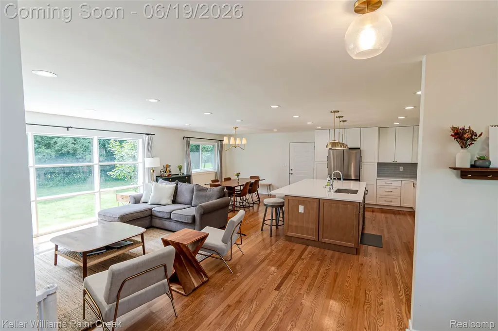 7093 Stonebrook Road West Bloomfield Charter Township MI 48322