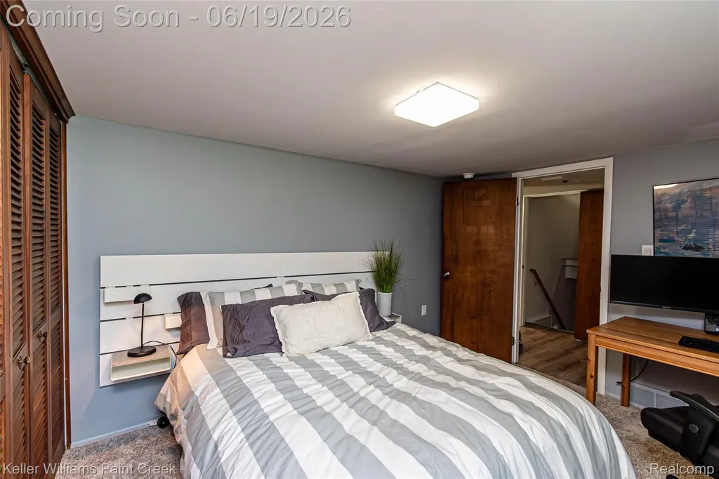 7093 Stonebrook Road West Bloomfield Charter Township MI 48322