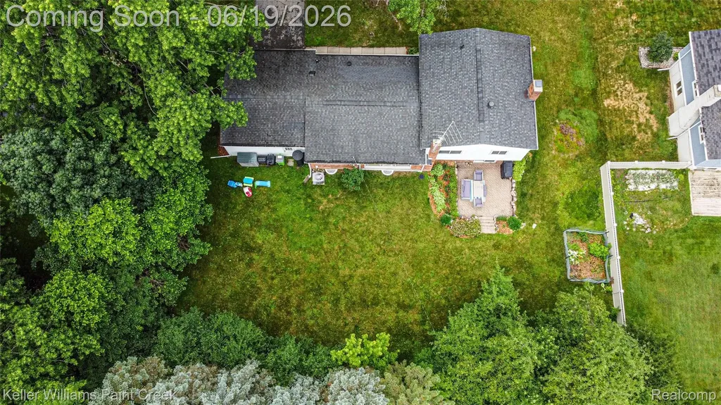 7093 Stonebrook Road West Bloomfield Charter Township MI 48322