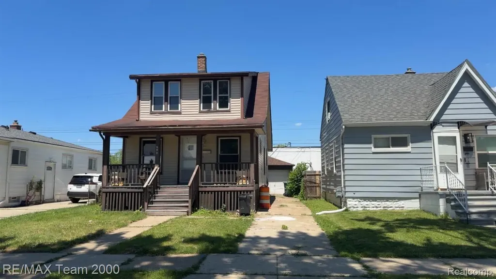 734 Cleophus Parkway Lincoln Park City MI 48146