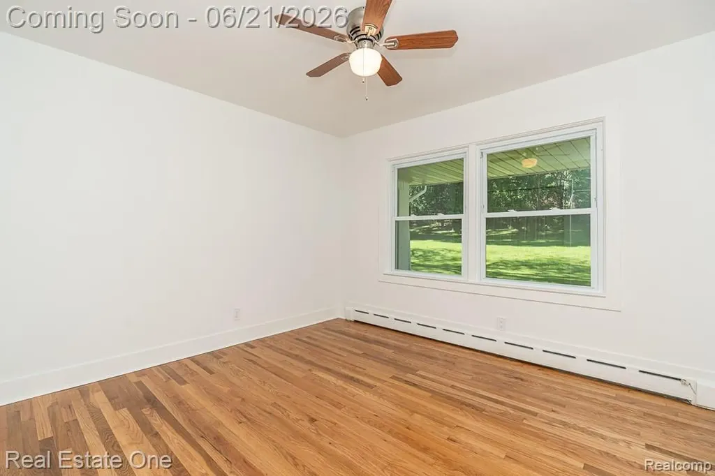 1430 Stockport Drive Rochester Hills City MI 48309
