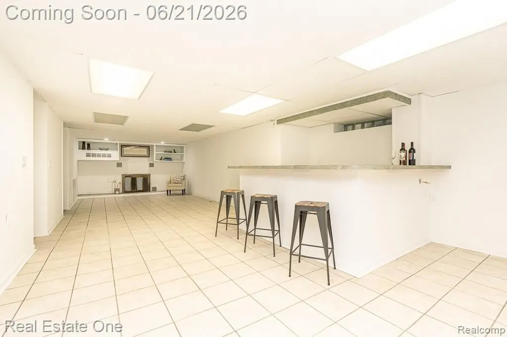 1430 Stockport Drive Rochester Hills City MI 48309