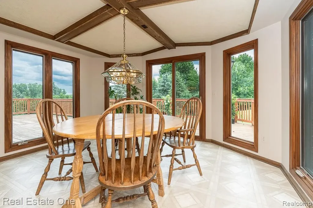 2898 Eagle Drive Rochester Hills City MI 48309