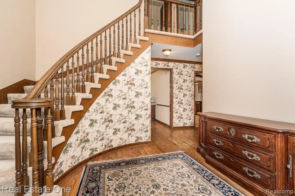 2898 Eagle Drive Rochester Hills City MI 48309