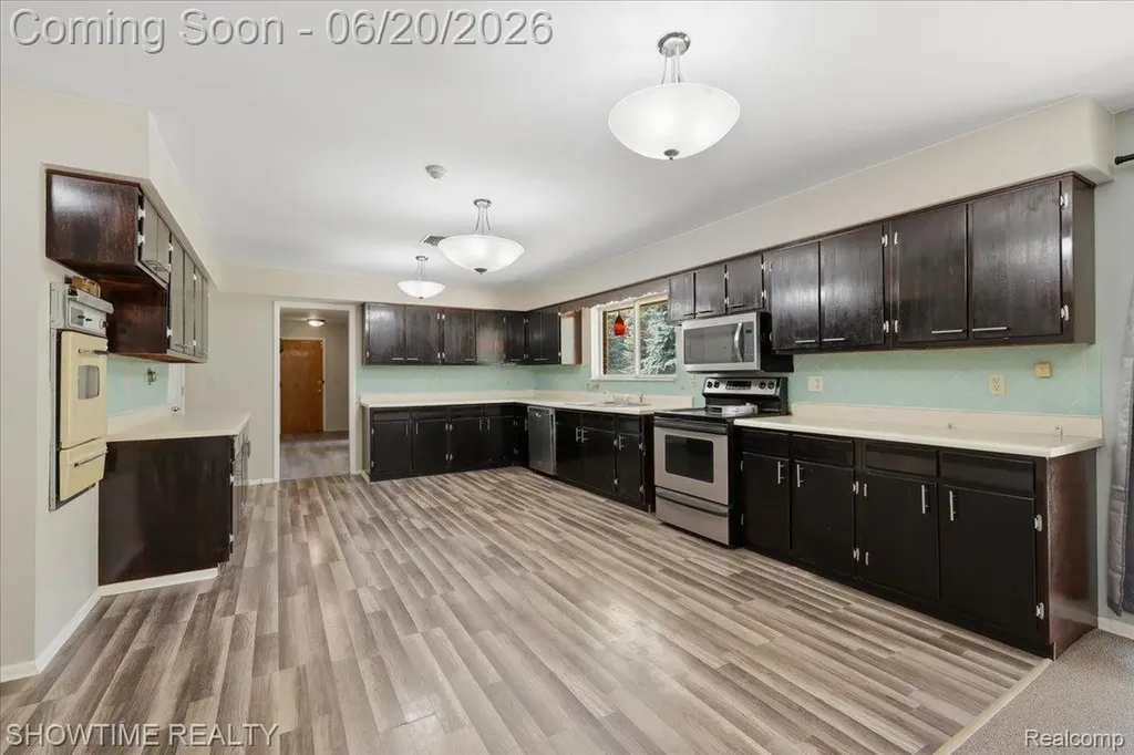 1661 Madeline Drive Lapeer Township MI 48446
