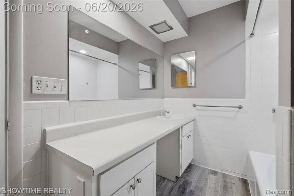 1661 Madeline Drive Lapeer Township MI 48446