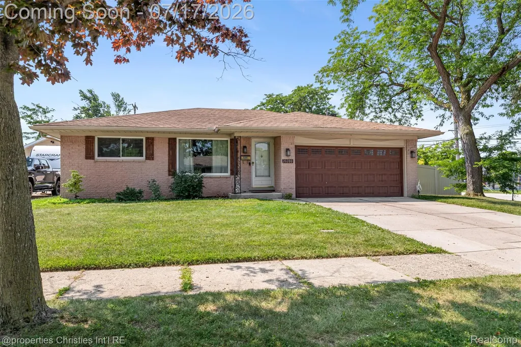 20200 Shores Street St. Clair Shores City MI 48080