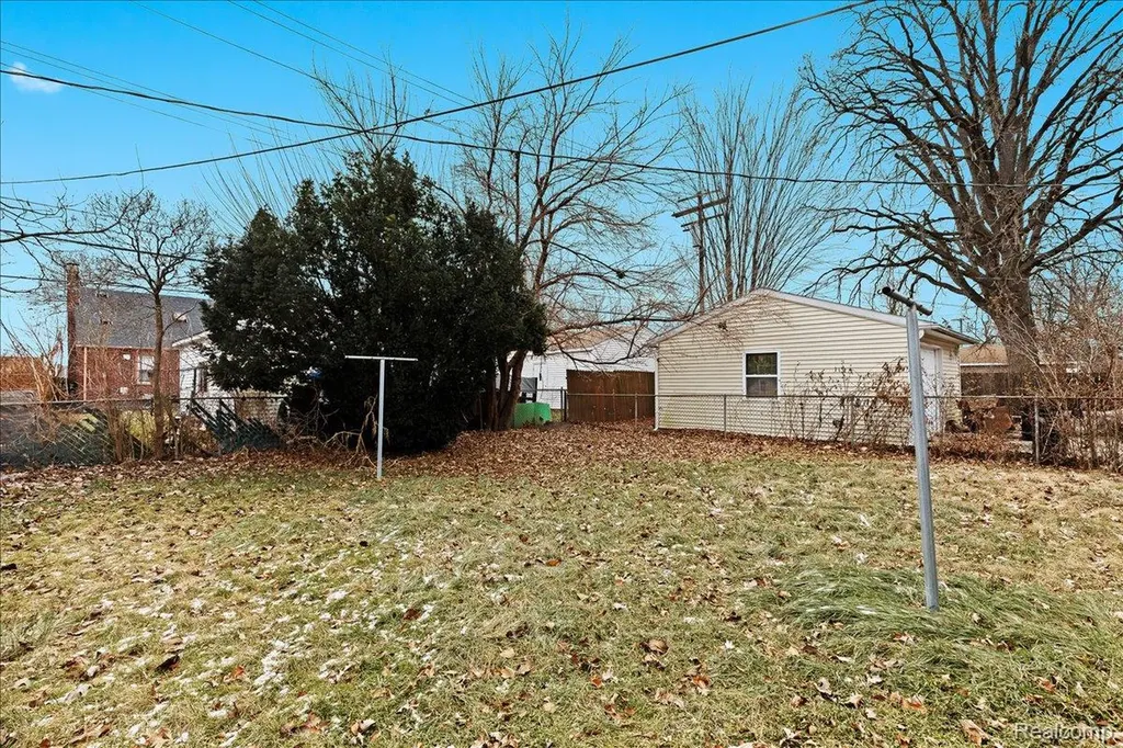 673 Winchester Avenue Lincoln Park City MI 48146