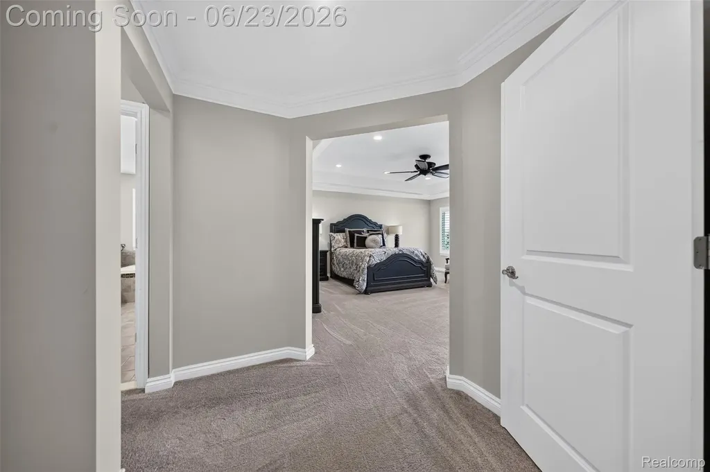 6828 Merrick Drive Troy City MI 48098