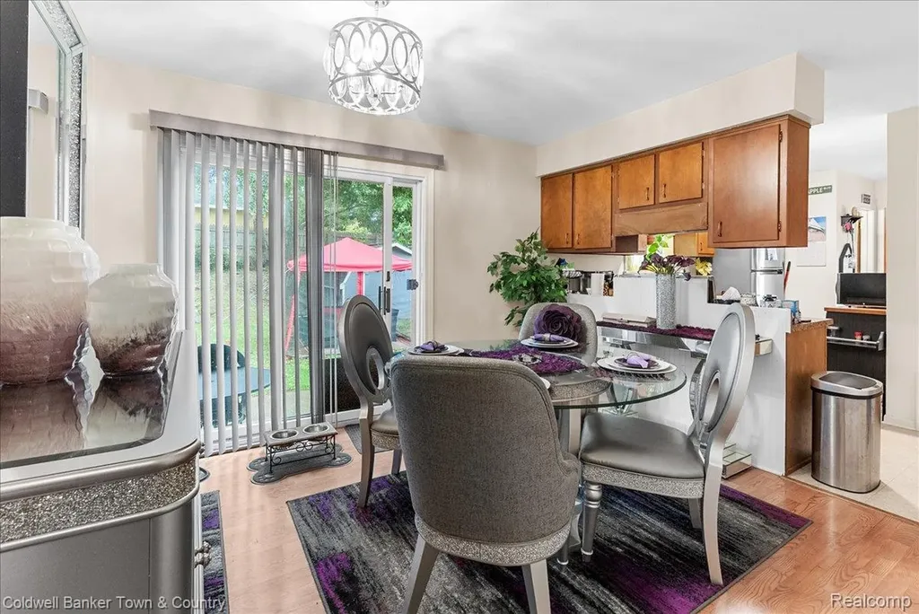 5309 Granger Drive Lansing City MI 48911