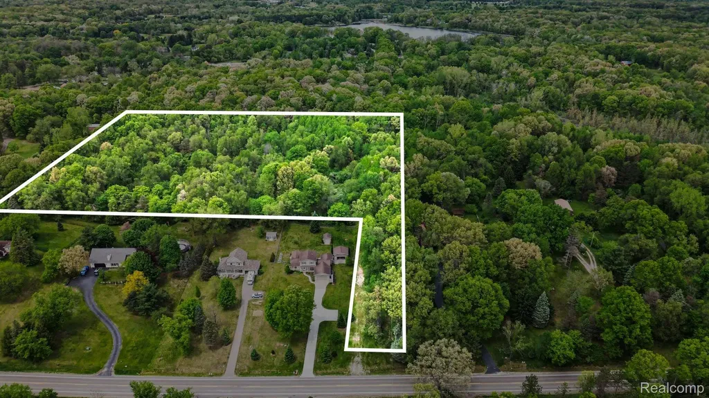 00000 Davisburg Road Springfield Charter Township MI 48350