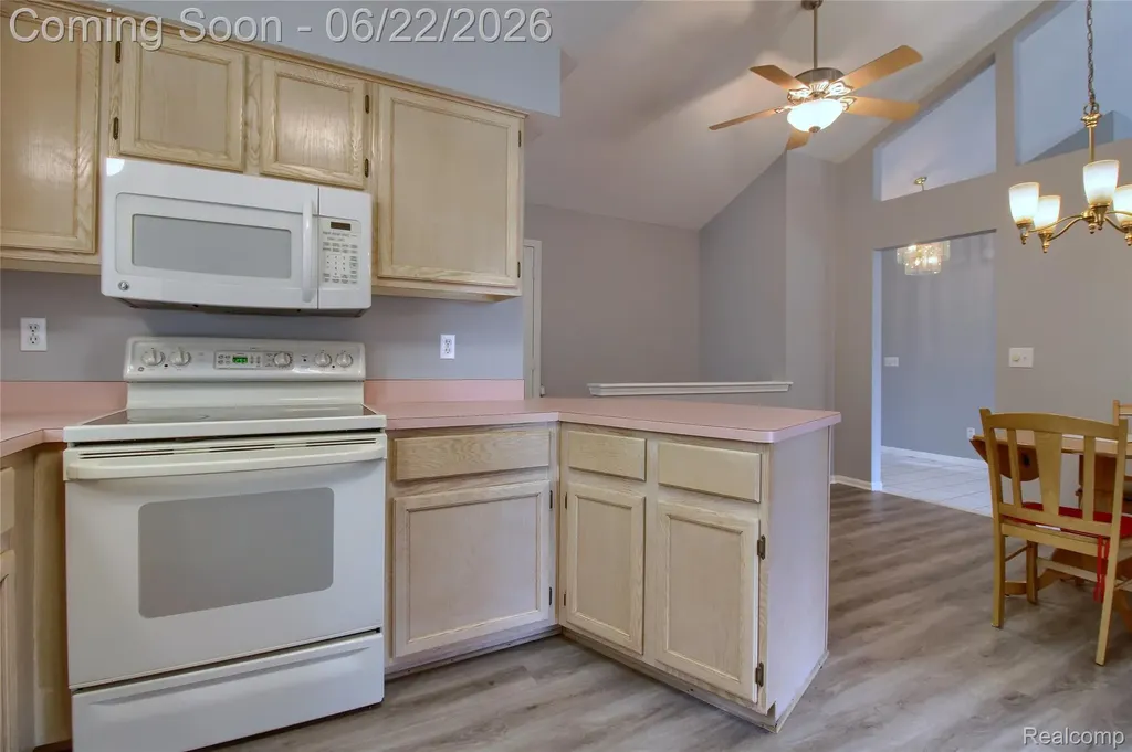 26901 Coachlight Street Woodhaven City MI 48183