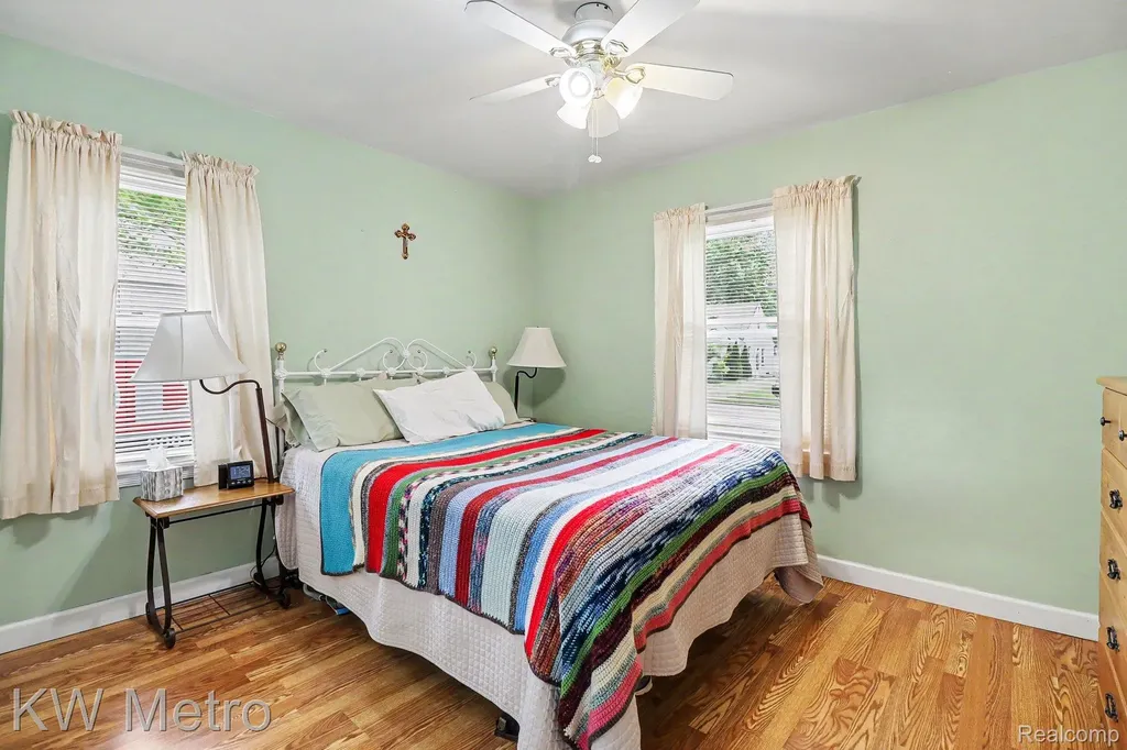2815 Ellwood Avenue Berkley City MI 48072