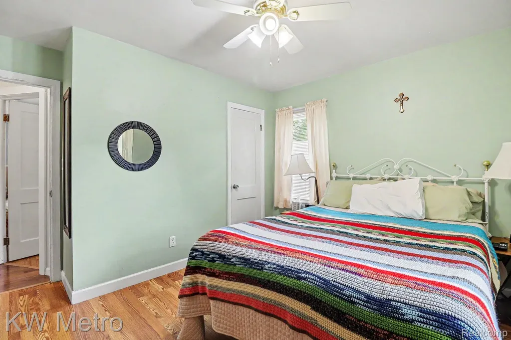 2815 Ellwood Avenue Berkley City MI 48072