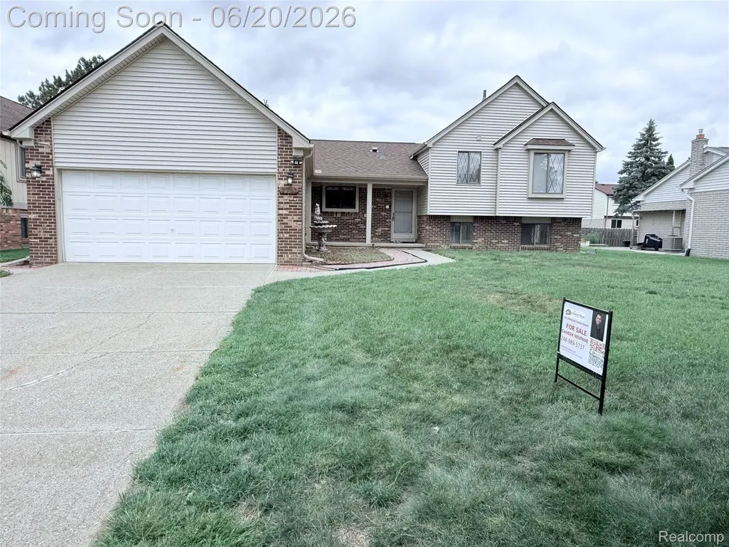 3703 Alderdale Drive Sterling Heights City MI 48310
