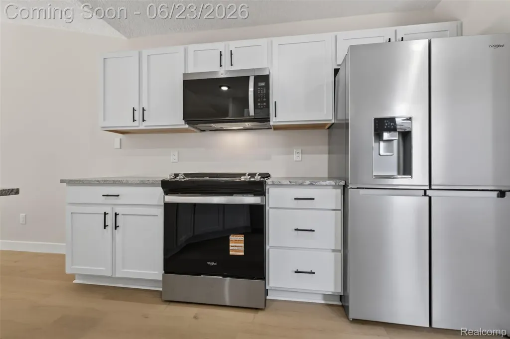 3108 Falcon Drive Burton City MI 48519