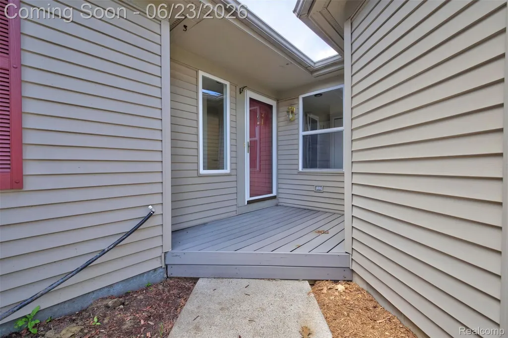 3108 Falcon Drive Burton City MI 48519